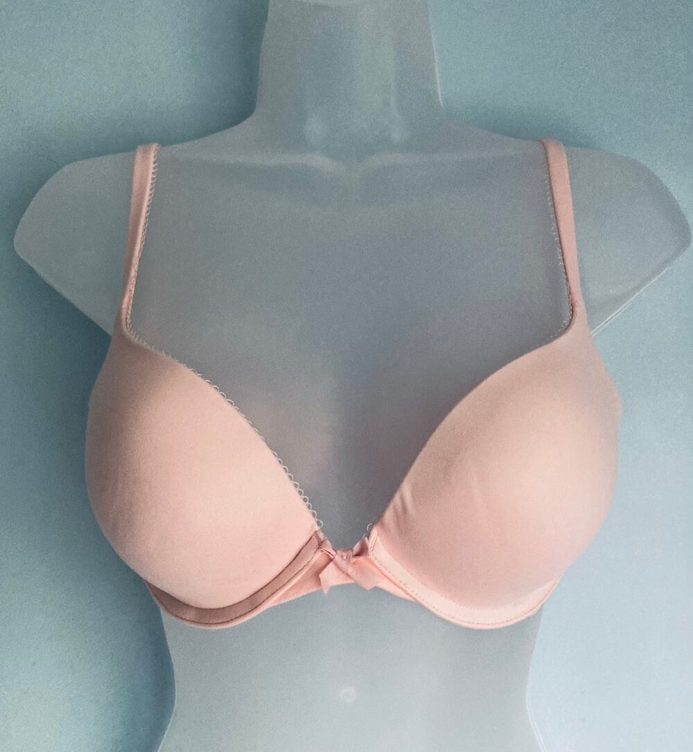 Victoria's Secret Push Up Bra Body by Victoria Pink 34C NWOT